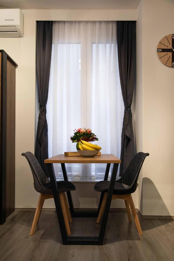Appartement Zagreb Pearl, Strict Center Extérieur photo